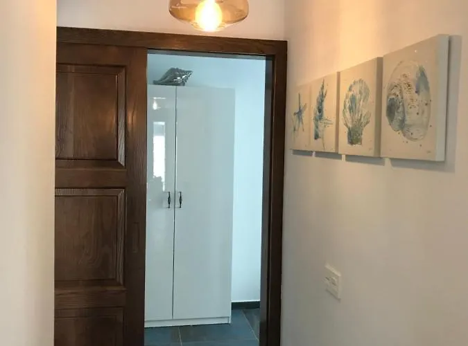 Tierra Y Mar 3 Apartment *